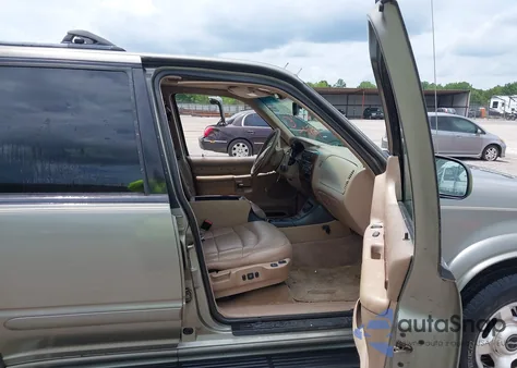 2000 Ford Explorer Limited из США, поврежденный, VIN 1FMZU85P9YUB30553